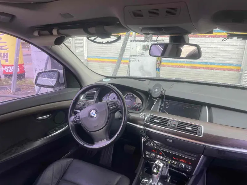 BMW 5-Series Gran Turismo