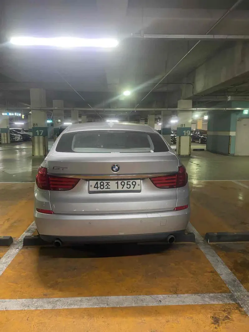 BMW 5-Series Gran Turismo