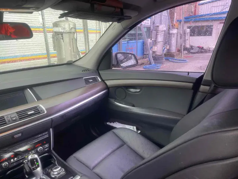 BMW 5-Series Gran Turismo