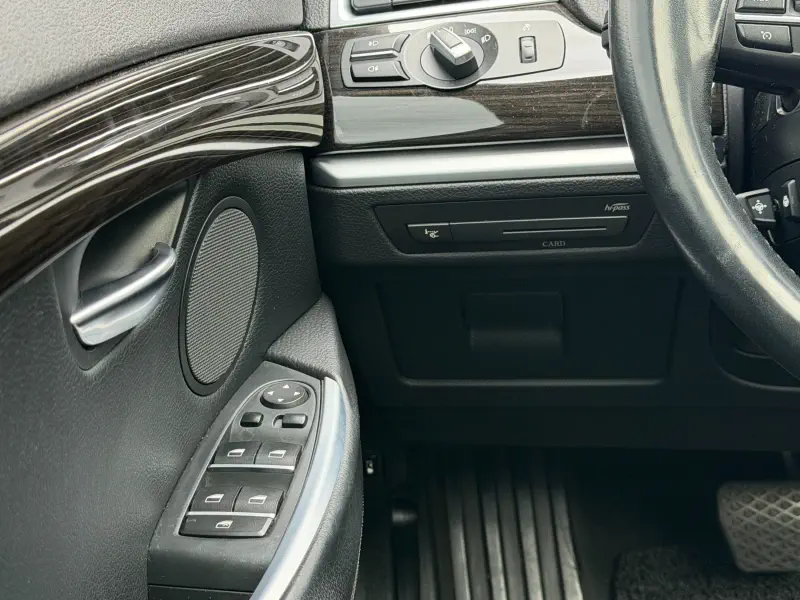 BMW 5-Series Gran Turismo