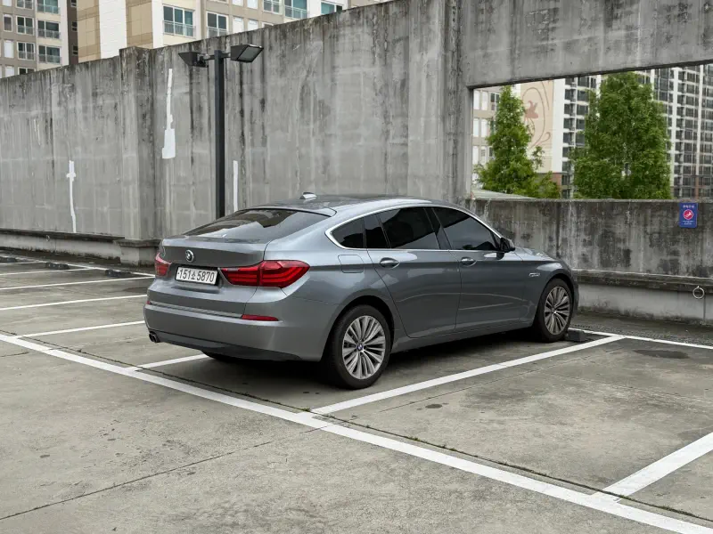 BMW 5-Series Gran Turismo