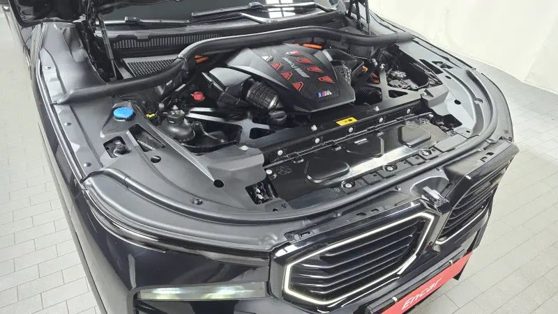 BMW XM