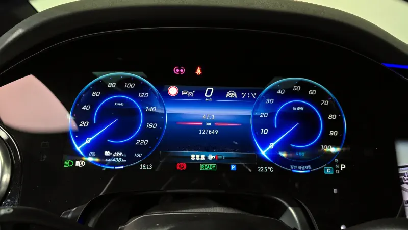 Mercedes-Benz EQS