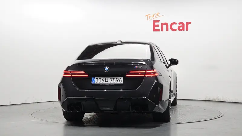 BMW M5