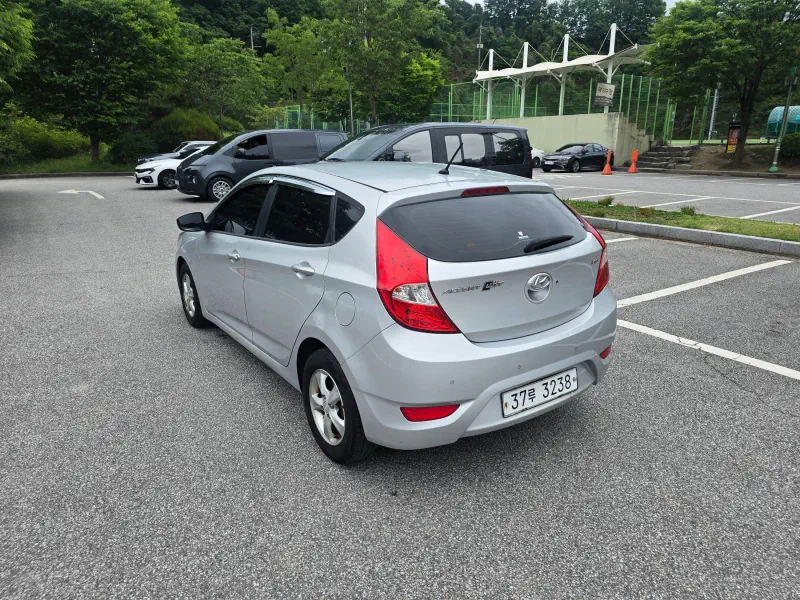 Hyundai Accent