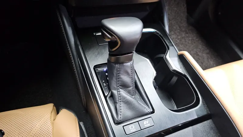 Lexus ES300h