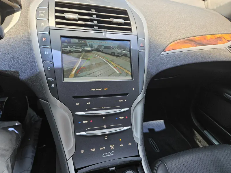 Lincoln Mkz