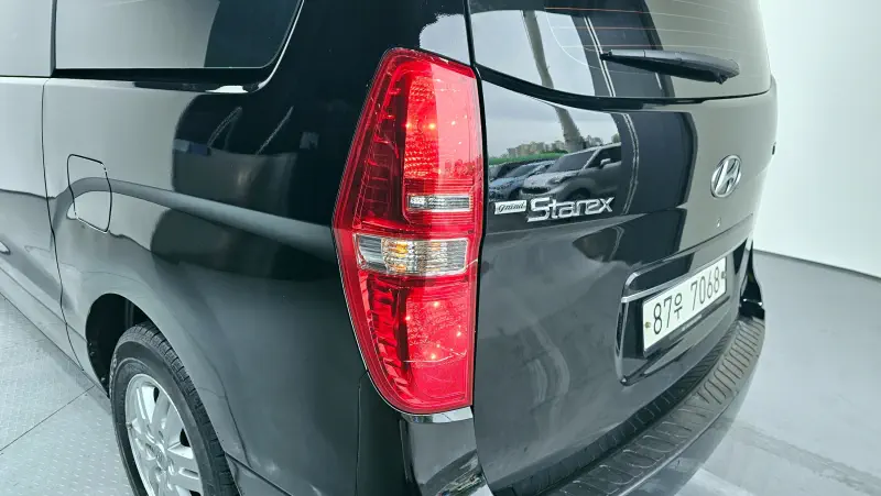 Hyundai Grand Starex
