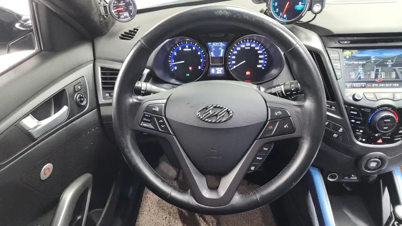 Hyundai Veloster