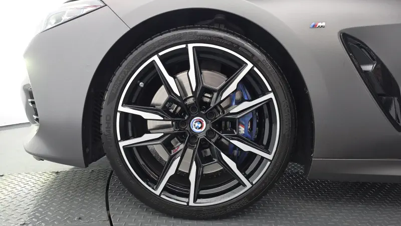 BMW 8-Series
