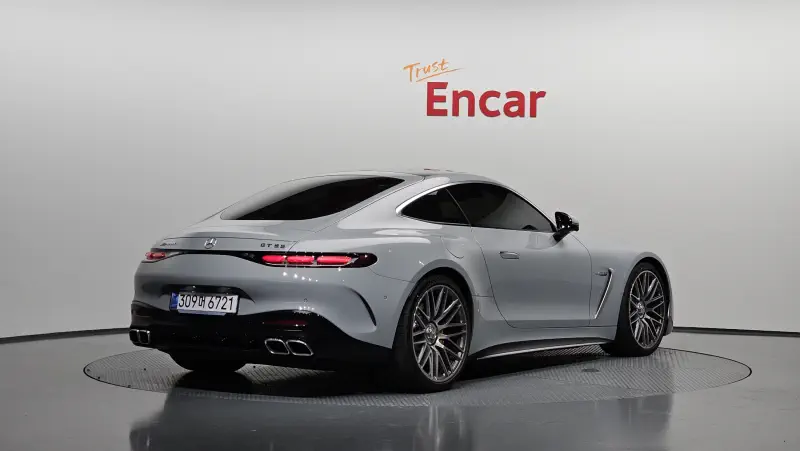 Mercedes-Benz AMG GT