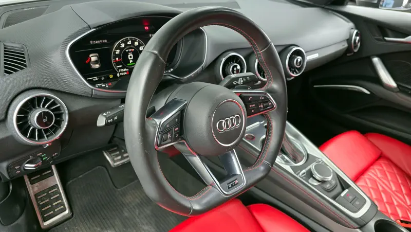 Audi TTS