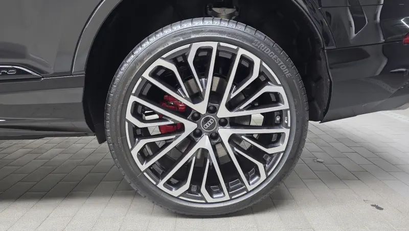 Audi SQ7