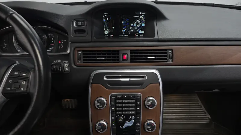 Volvo XC70