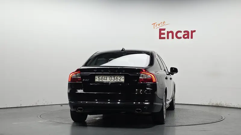 Volvo S80