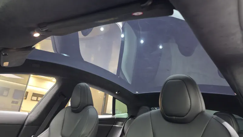 Tesla MODEL S