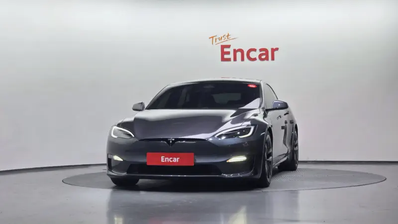 Tesla MODEL S