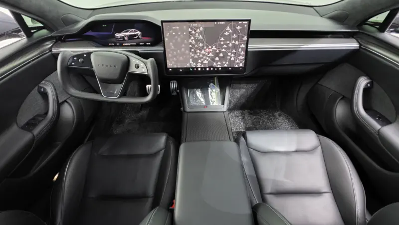 Tesla MODEL S