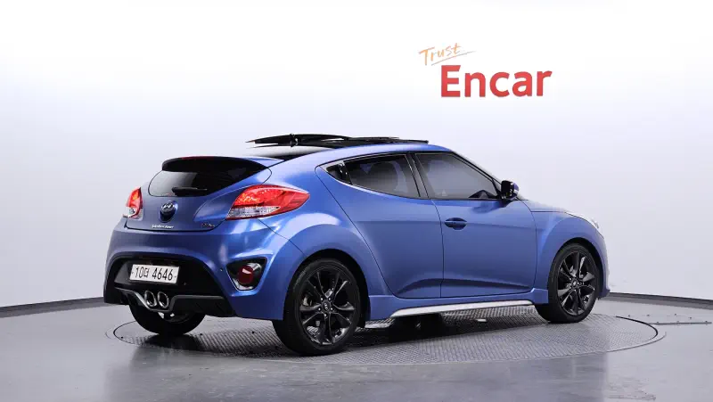Hyundai Veloster