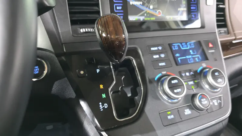 Toyota Sienna