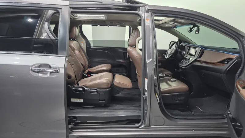 Toyota Sienna