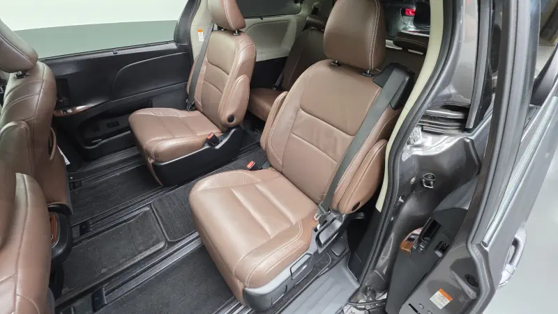 Toyota Sienna