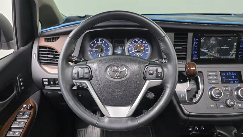 Toyota Sienna