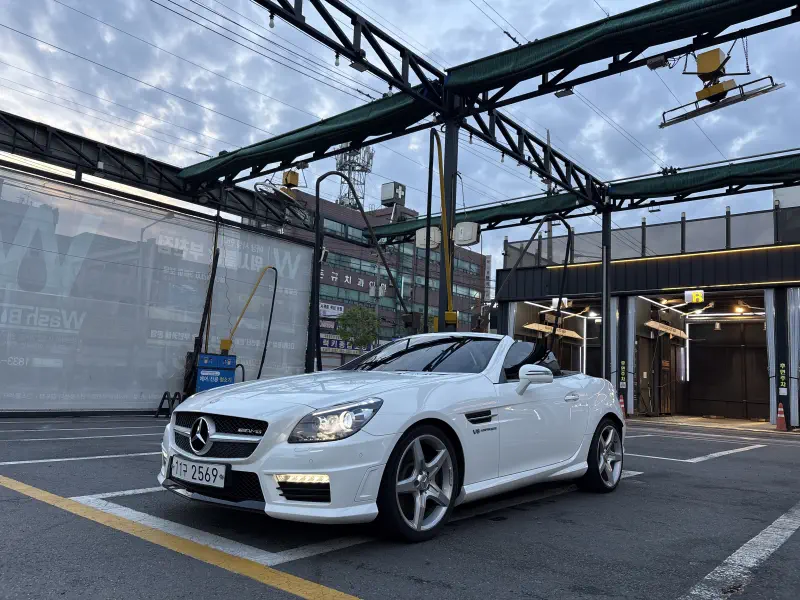 Mercedes-Benz SLK-Class