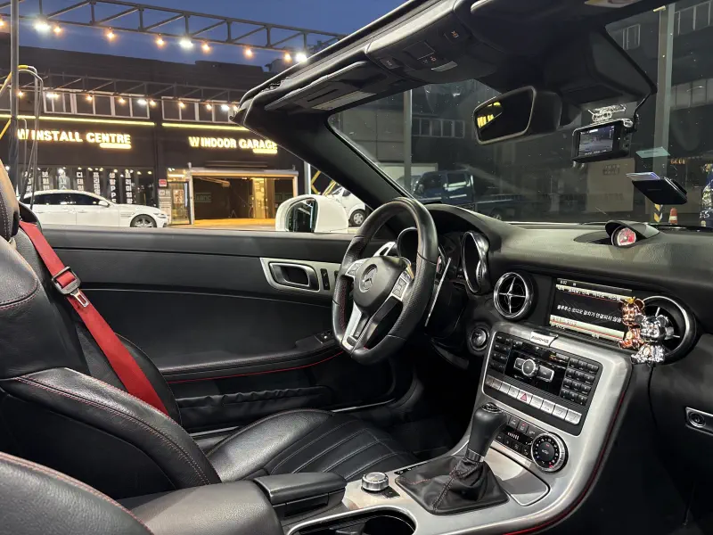 Mercedes-Benz SLK-Class