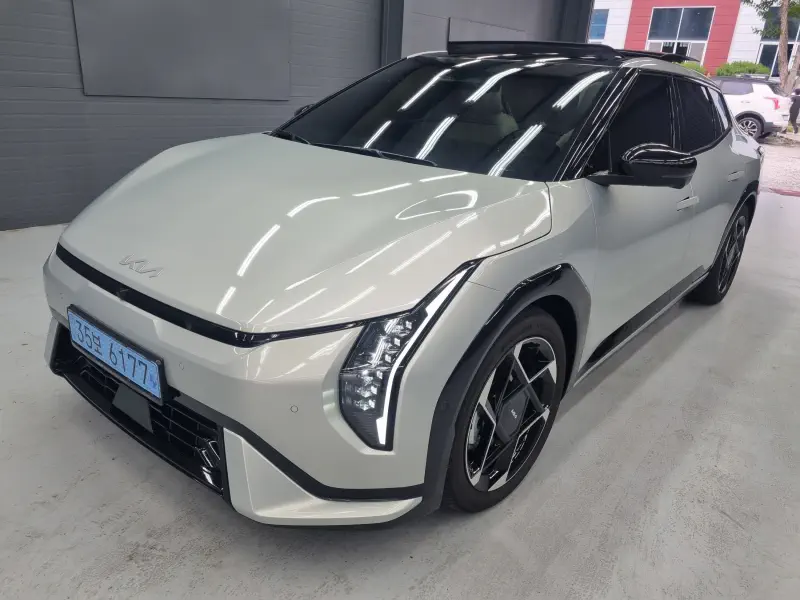 Kia EV4