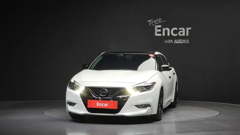 Nissan MAXIMA