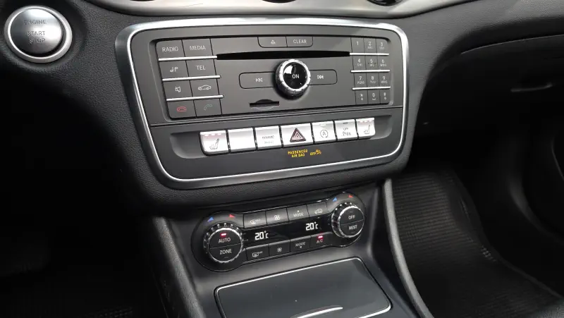 Mercedes-Benz GLA-Class