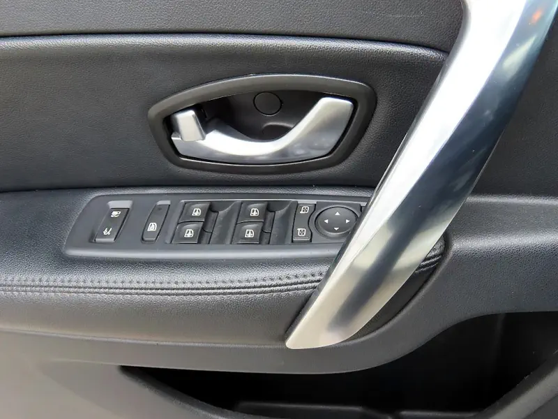 Renault Samsung SM5