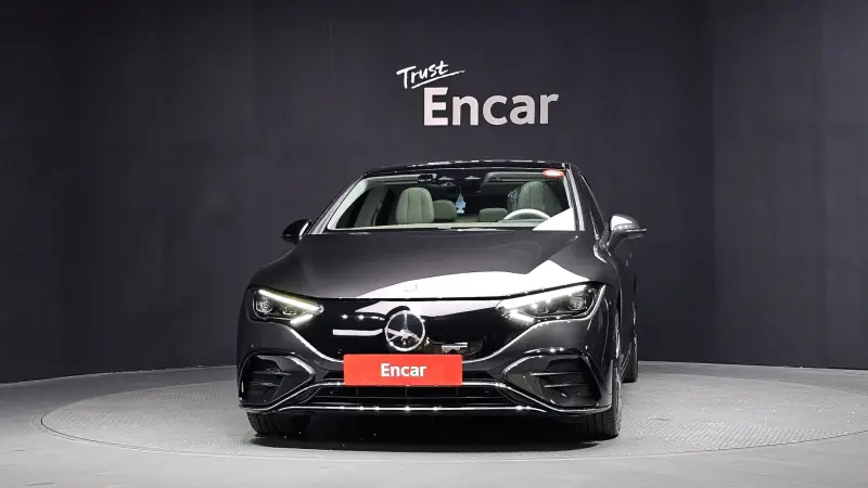 Mercedes-Benz EQE