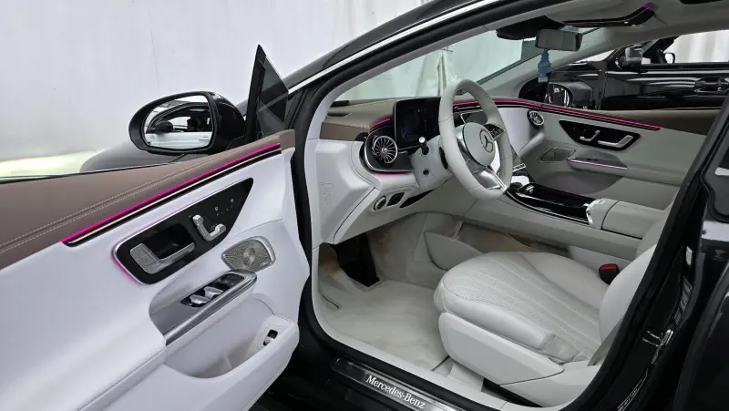 Mercedes-Benz EQE