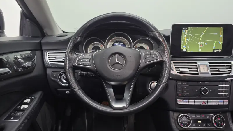 Mercedes-Benz CLS-Class