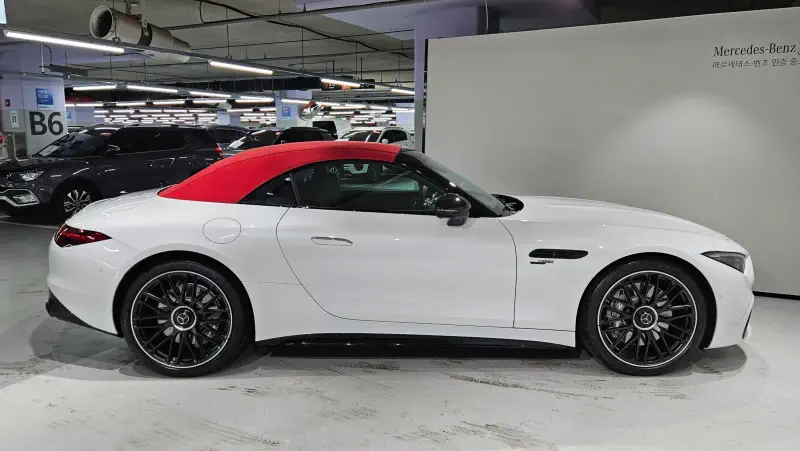 Mercedes-Benz SL-Class