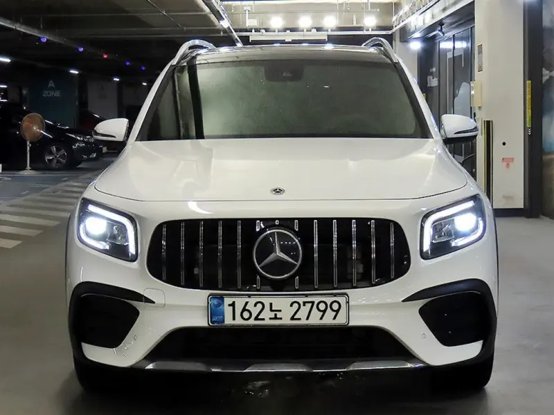 Mercedes-Benz GLB-Class