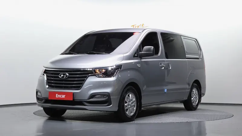 Hyundai Grand Starex