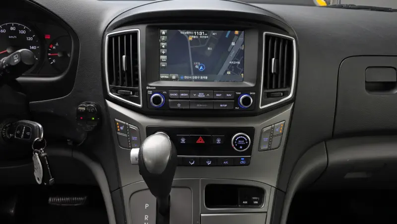 Hyundai Grand Starex