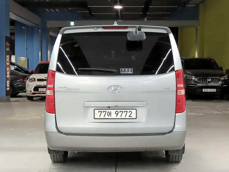 Hyundai Grand Starex