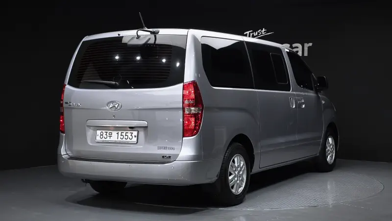 Hyundai Grand Starex