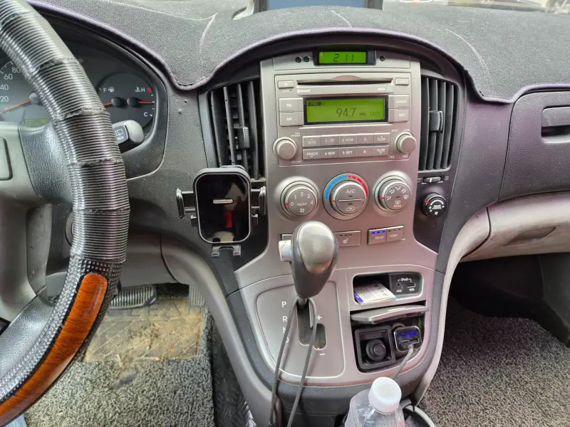Hyundai Grand Starex