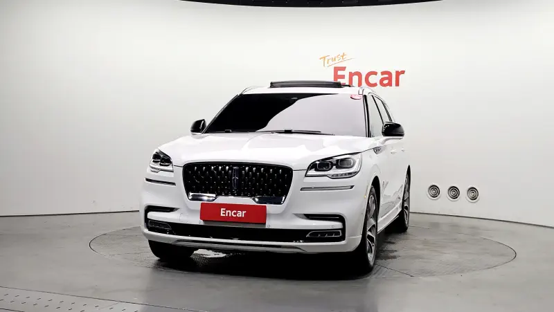 Lincoln Aviator