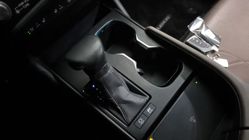 Lexus ES300h