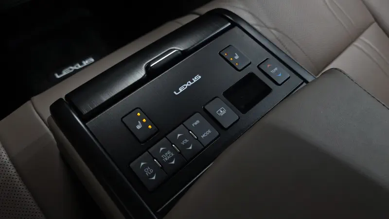 Lexus ES300h