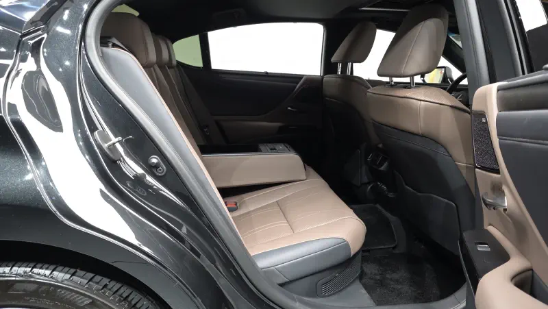 Lexus ES300h