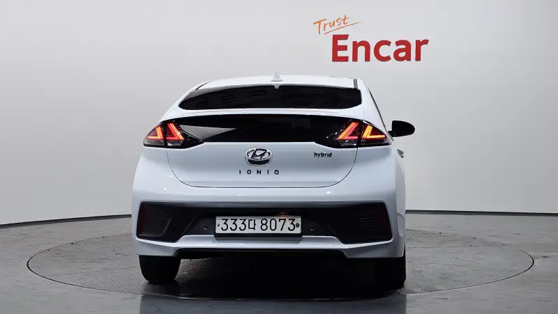 Hyundai Ioniq
