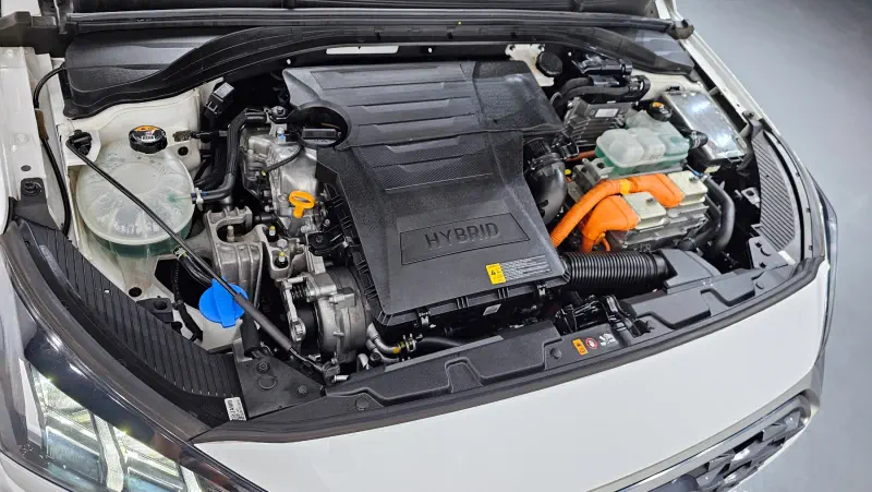 Hyundai Ioniq