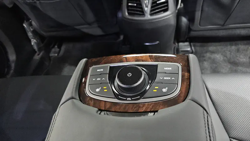 Hyundai Aslan